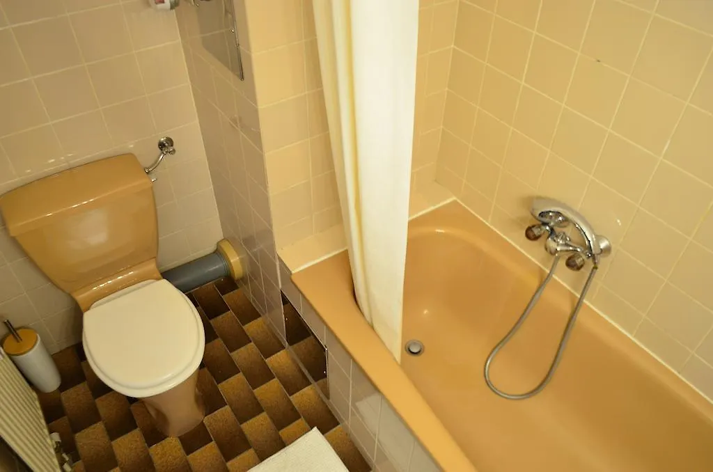 Urban Living Belvedere Studio Apartment Vienna